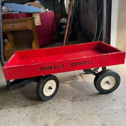  Vintage Red Wagon