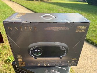 NATIVE PROJECTOR SCREEN