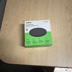Wireless Charging Pad / Belkin 