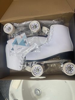 nattork skates size 10 in women and 9 in men