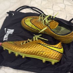 Nike Hypervenom