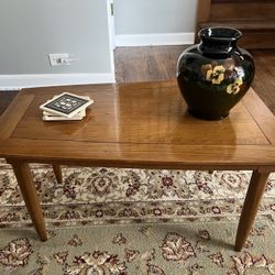 Mid-Century-Modern Tomlinson Table