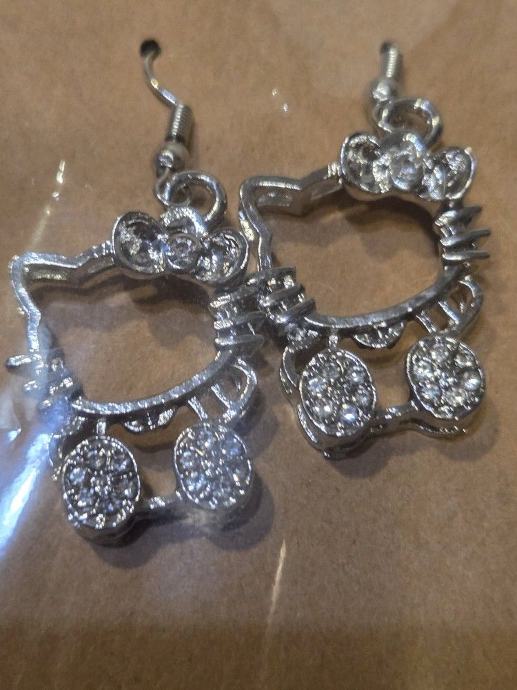 Hello Kitty 3D Rhinestone Earrings