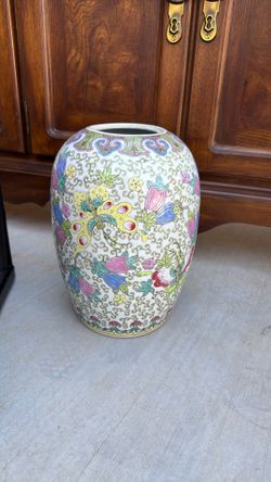 Beautiful Large Floral Vase