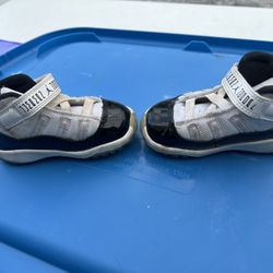 Toddlers Nike Air Jordan Shoes Size 6C 