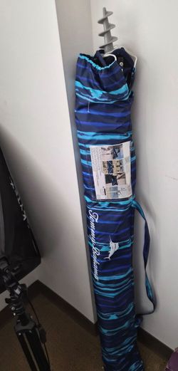 Tommy Bahama Beach Umbrella with Carry Bag
