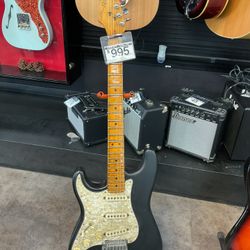 Lefty American Stratocaster