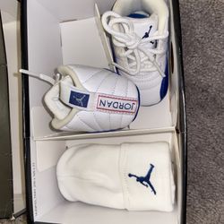 Jordan 12 Retro gift pack USED