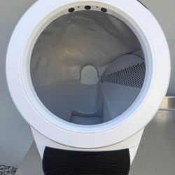Litter-Robot 4, self-cleaning litter box ,Cat