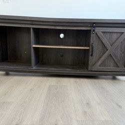 TV Entertainment Center 