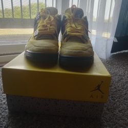 Yellow Jordan 4s
