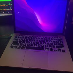 2015 Macbook Pro Excellent Condition 2.7 i5 8 Gb 128GB Storage