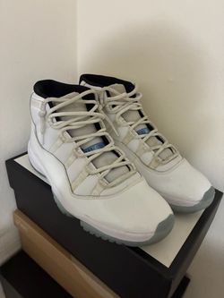 Jordan11 legend blues