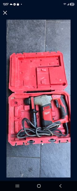 Milwaukee Hammer Drill