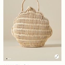 Rattan Shell Basket