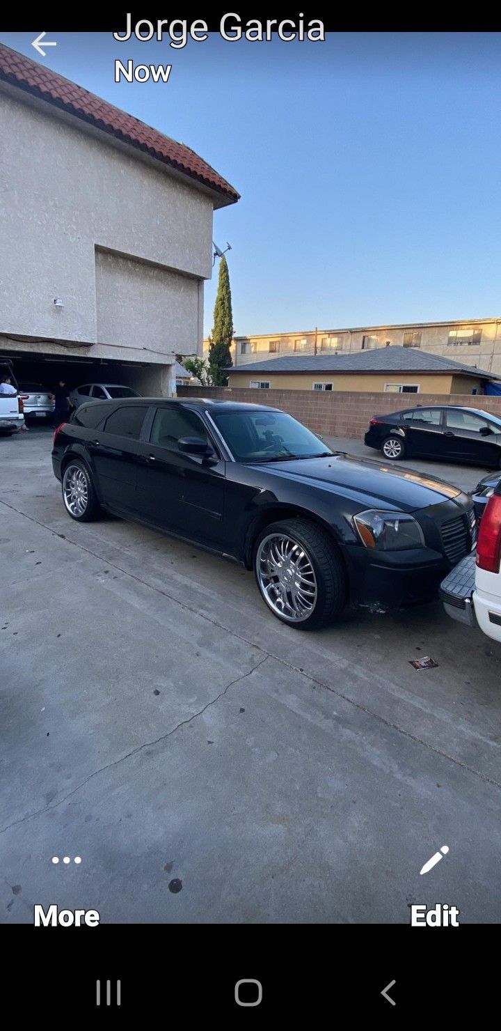 Dodge Magnum