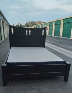FULL BED FRAME WITH BOX SPRING