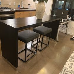 Modern Table