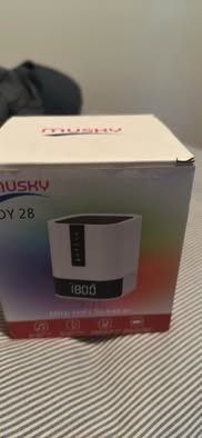 Digital alarm clock/Speaker