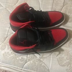 Air Jordan 1 Mid Size 13