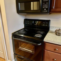 Electric Stove & Microwave 