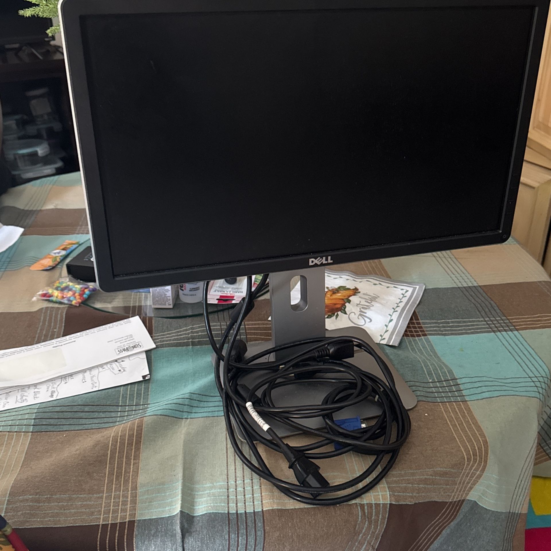 Monitor $15
