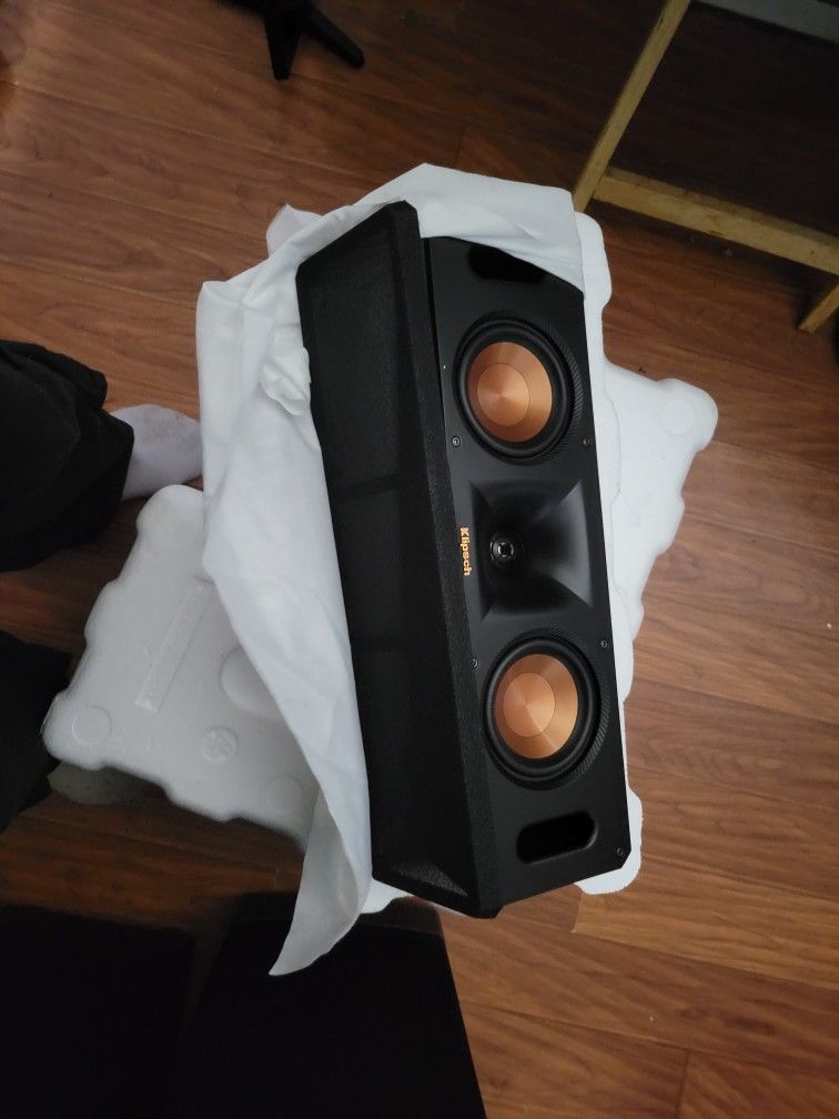 Klipsch Reference Cinema Center