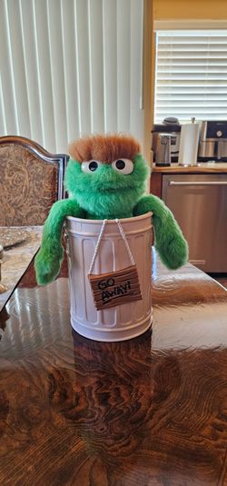 1987 Sesame Street Oscar The Grouch Big Bird Story Magic Ideal  Muppets Talking Animatronics Vintage 14.5" / Collectible / Toy / Man Cave / Decor