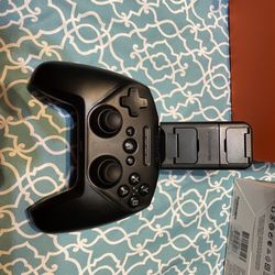Mobile Gaming Controllers 