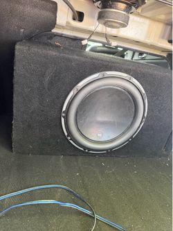 Selling JL AUDIO W6 12 inch