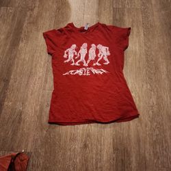 Medium Women's Red 2014 Long Beach Zombie Walk Shirt