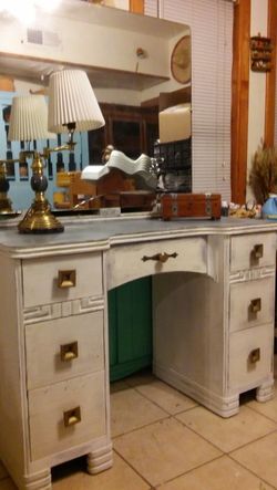 Antique dresser & vanity mirror