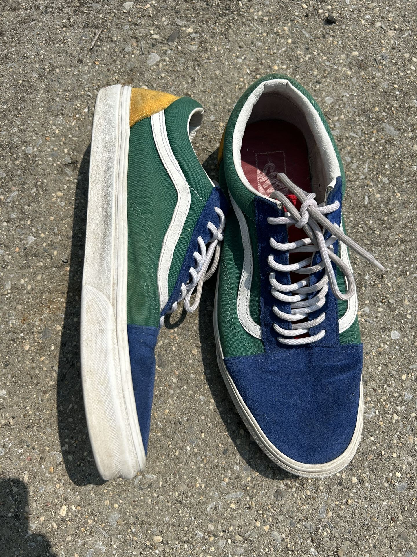 Vans