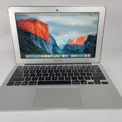 MacBook Air 11” (2012) – Light, Fast & Ready! – Local Seller – Great Deal