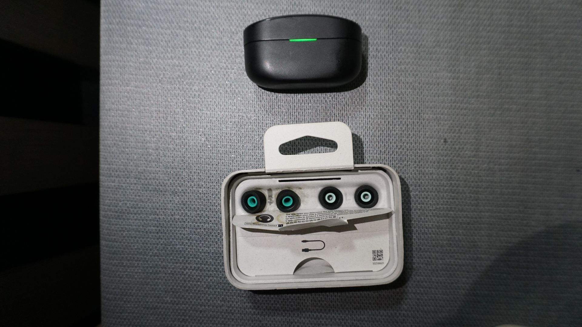 Sony XM4 WF (case And Right Bud Only)