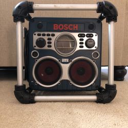 Bosch power box. No Delivery No bluetooth No Delivery
