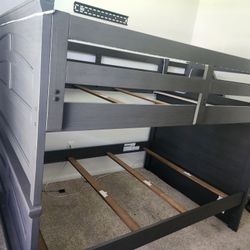 Grey Rooms To Go Full-size Bunkbed