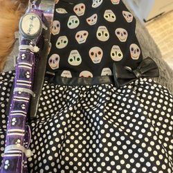  Skull Dress With New Leash And Collar Size Medium
