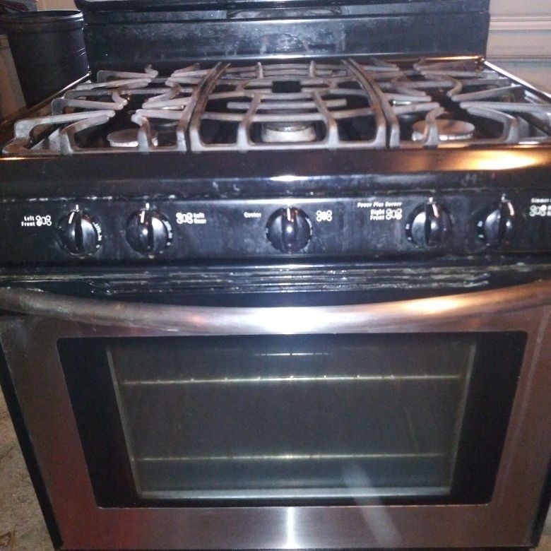 Used kitchen 2024 stove for sale
