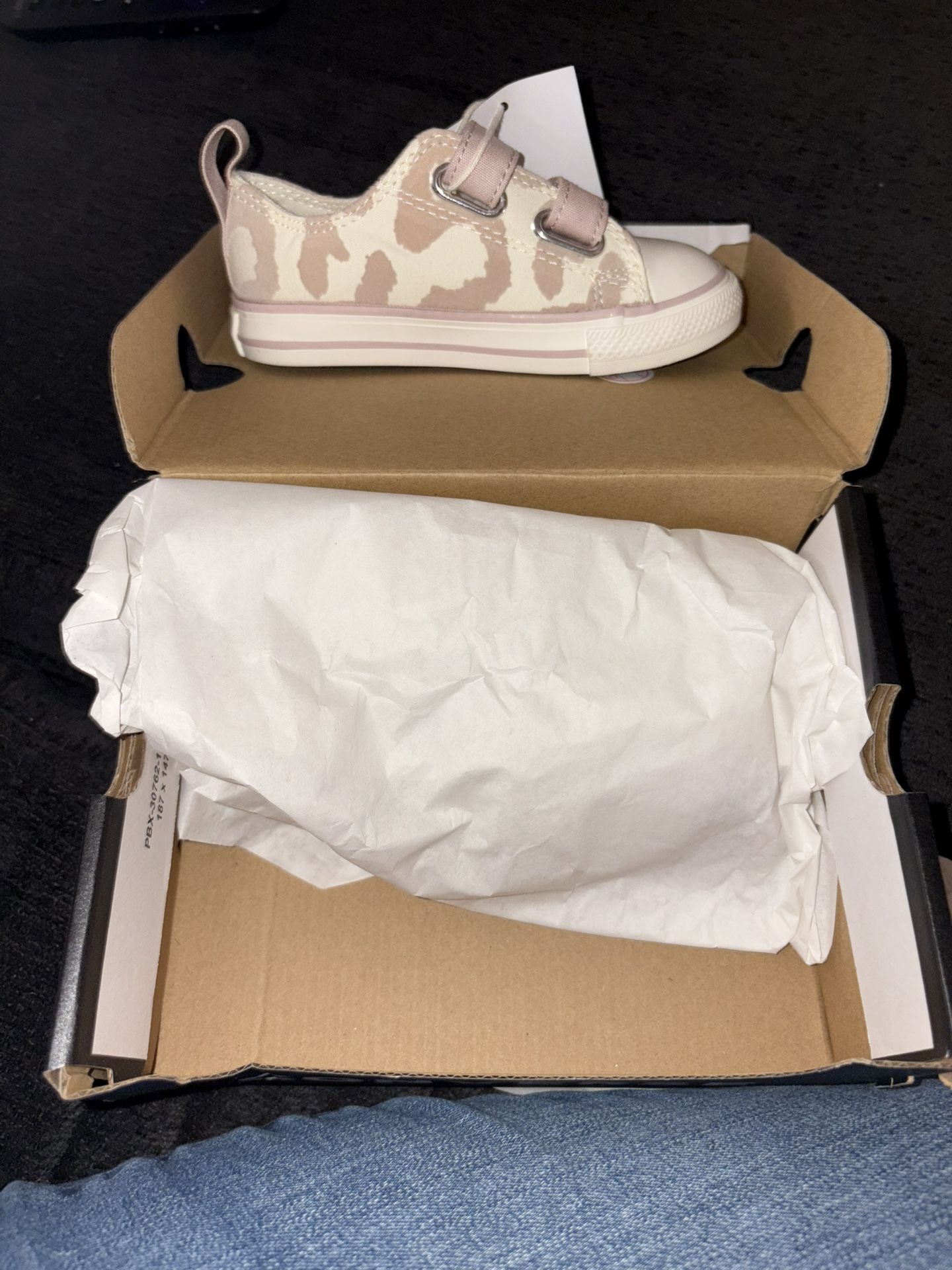 Kids Shoe Size 8
