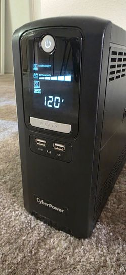 CyberPower CST135XLU 1350VA / 810W UPS Battery Backup