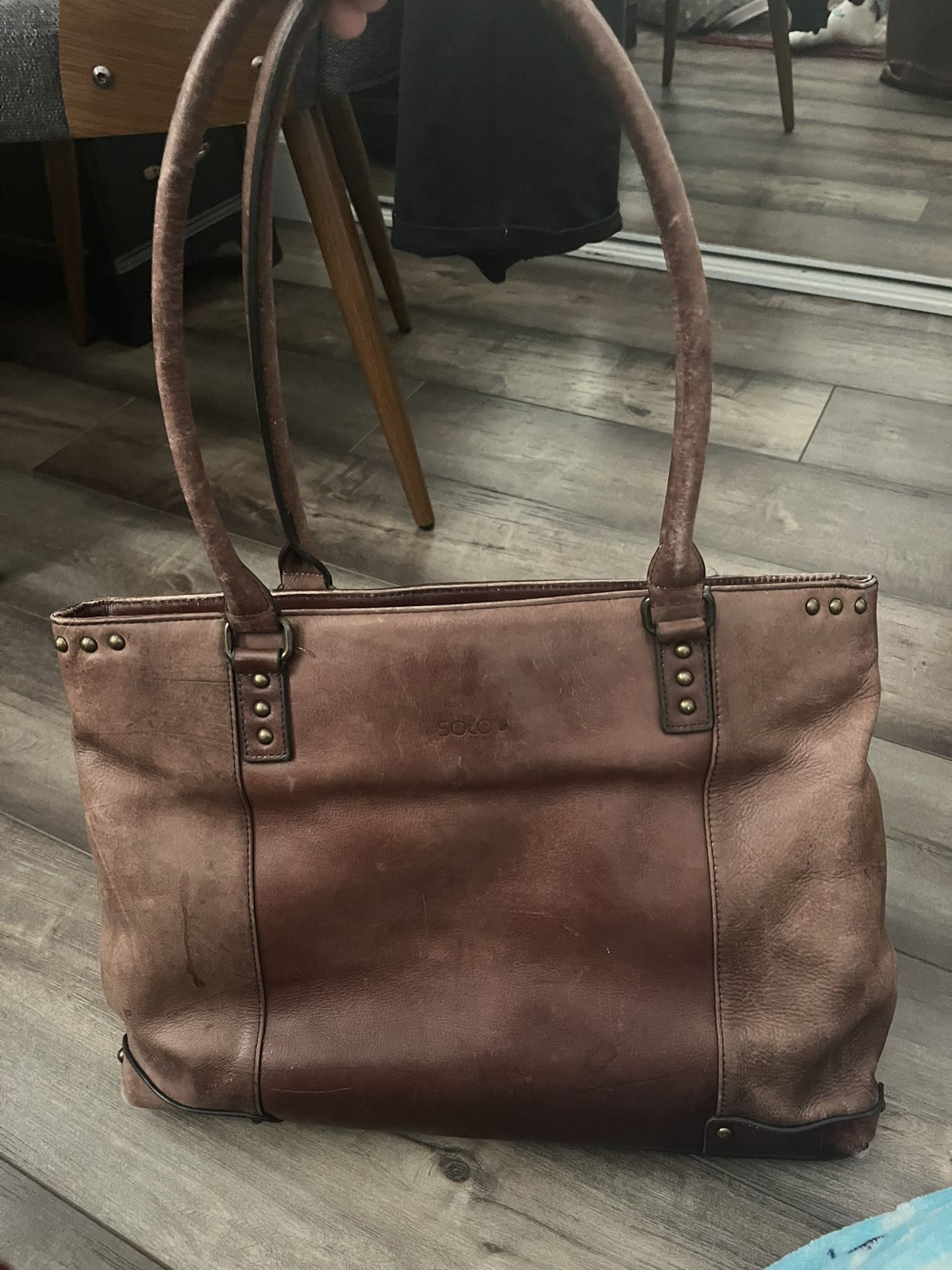 Solo leather laptop bag
