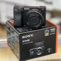 Sony A6400 Camera With 16-50mm Lens