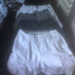 Men’s Shorts Size 33 / 34 4 Pairs