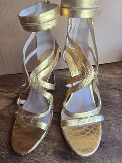 Michael Kors Golden Heels