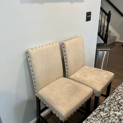 Bar stools. Countertop Chairs 
