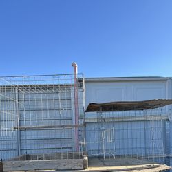 Gallo Cages 