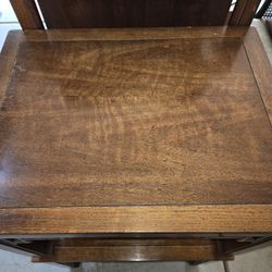Couch & 2 End Tables