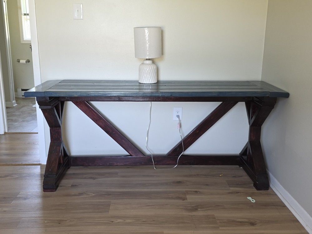 Versatile Table