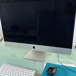 Imac With Keyboard And Mouse 